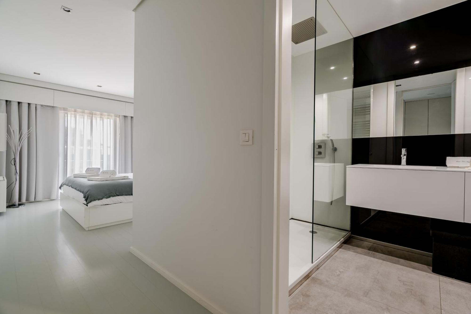 River Town View - Luxury Apartment With Jacuzzi On Terrace Viana do Castelo Exterior foto